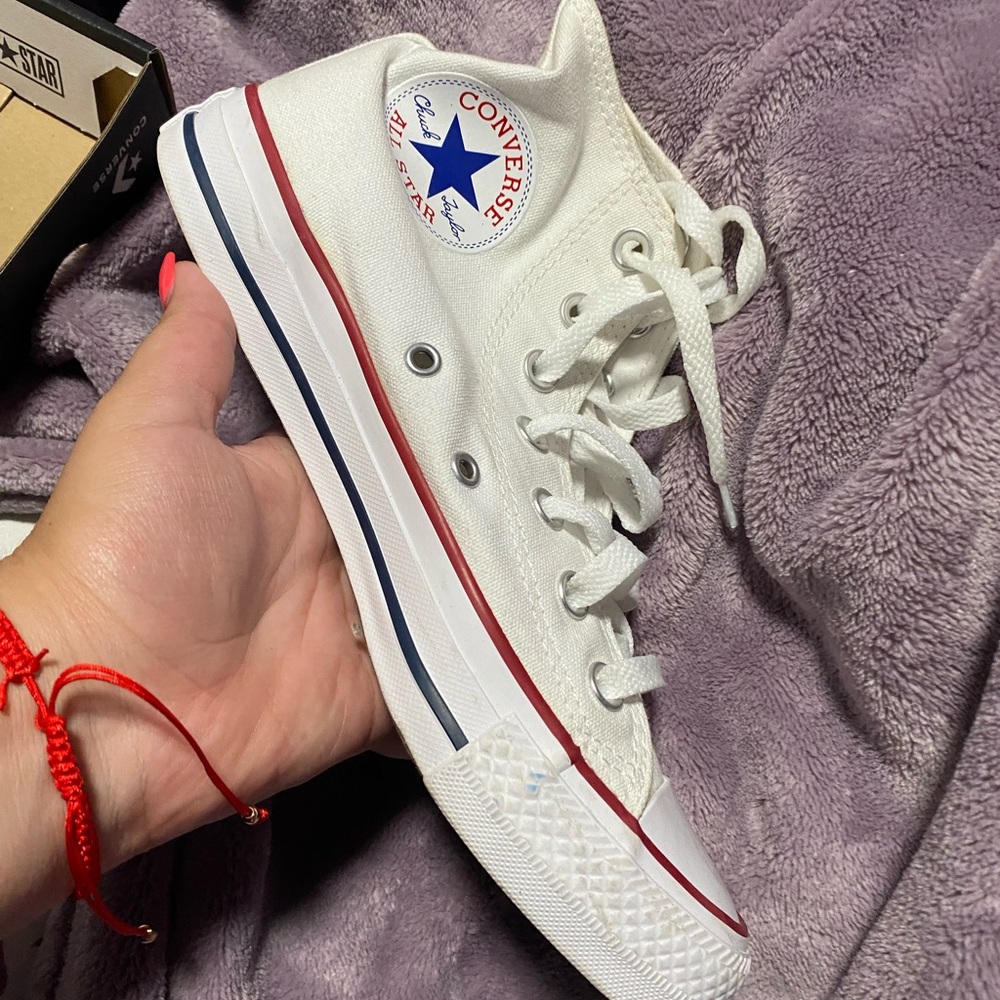 COPY - White High top converse